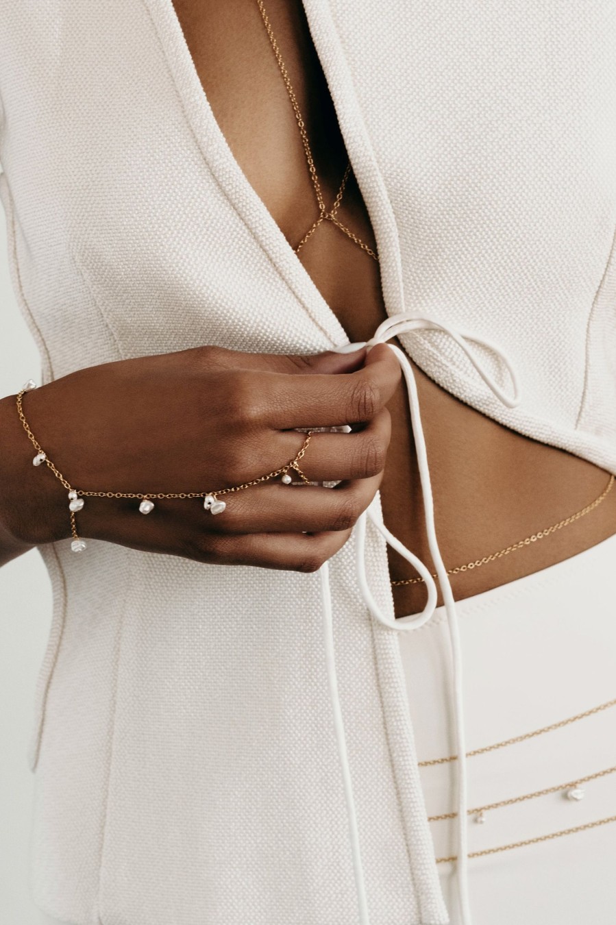 BYCHARI Body | Coco Hand Chain Gold-Filled